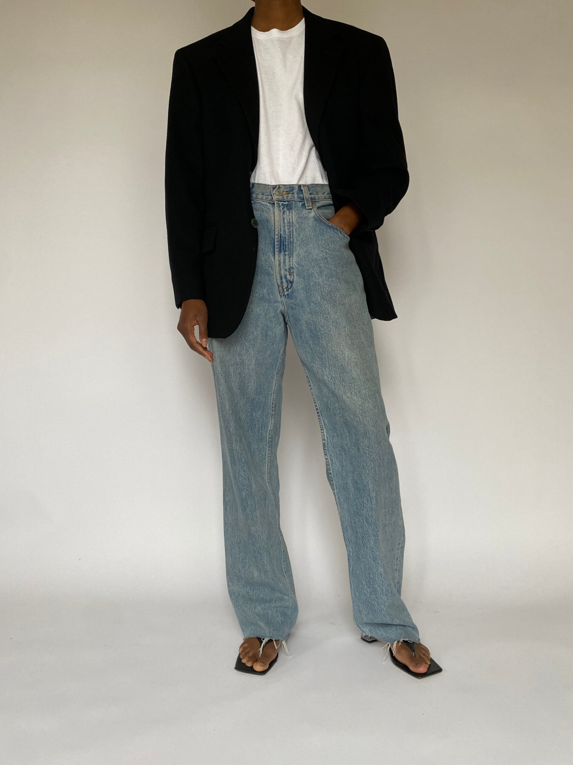 VINTAGE BLACK OSCAR DE LA RENTA BLAZER 5037