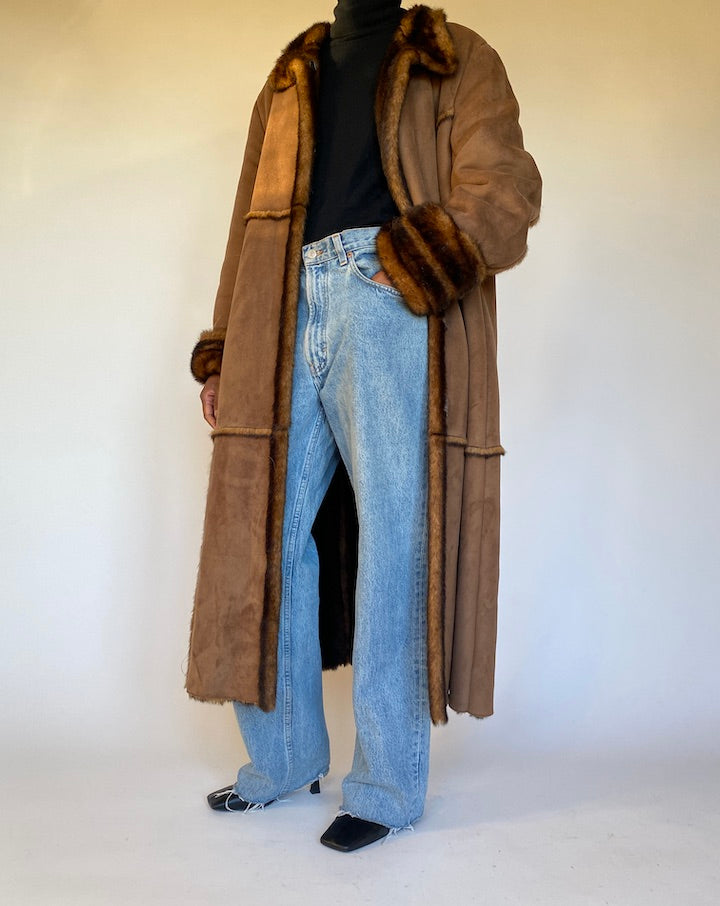 VINTAGE LONG BROWN FAUX FUR COAT 4309