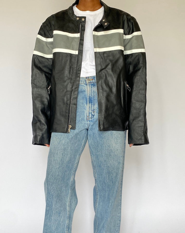 VINTAGE BLACK LEATHER JACKET 5058