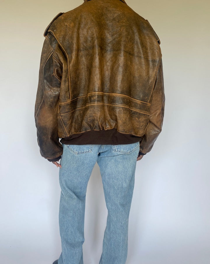 VINTAGE BROWN OVERSIZED BOMBER LIKE LEATHER JACKET 4939