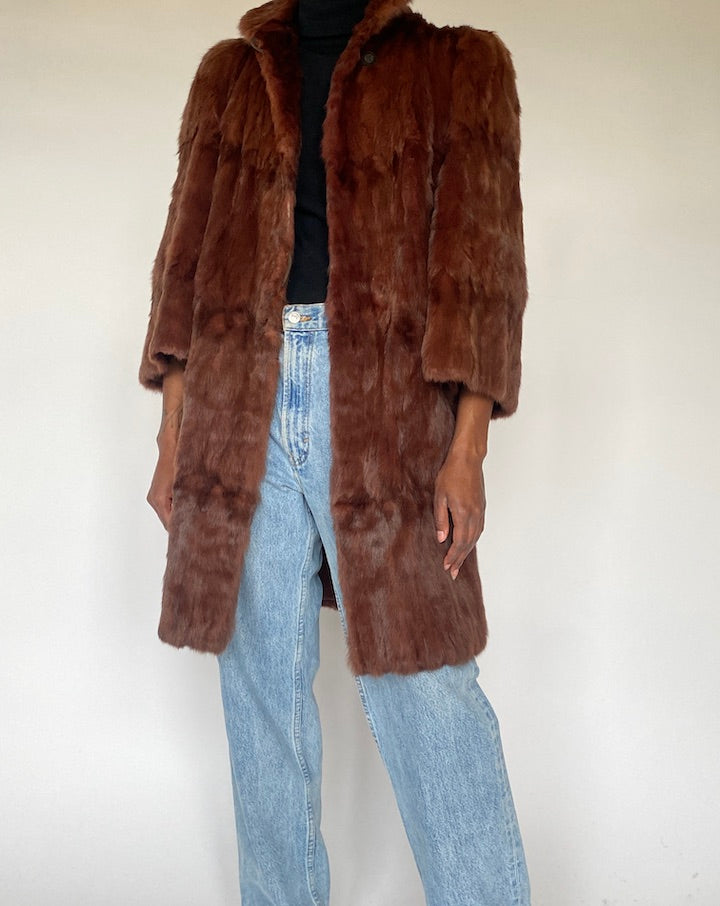 VINTAGE BROWN FUR COAT 4383