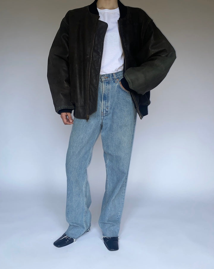 VINTAGE BLACK OVERSIZED BOMBER-LIKE LEATHER JACKET 4763