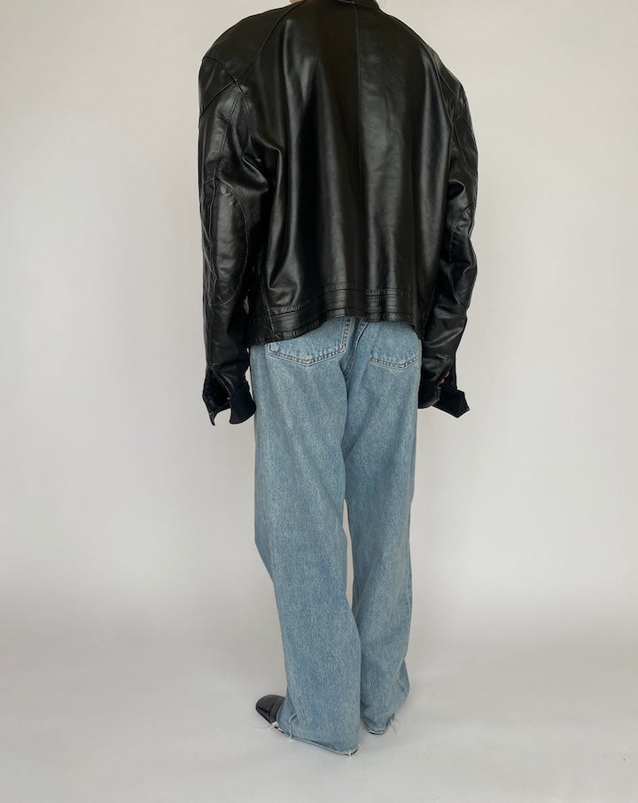 VINTAGE BLACK OVERSIZED LEATHER JACKET 4706
