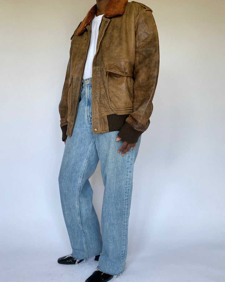 VINTAGE BROWN OVERSIZED BOMBER LIKE LEATHER JACKET 4998