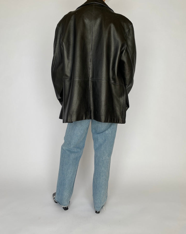 VINTAGE BLACK LEATHER JACKET 4810