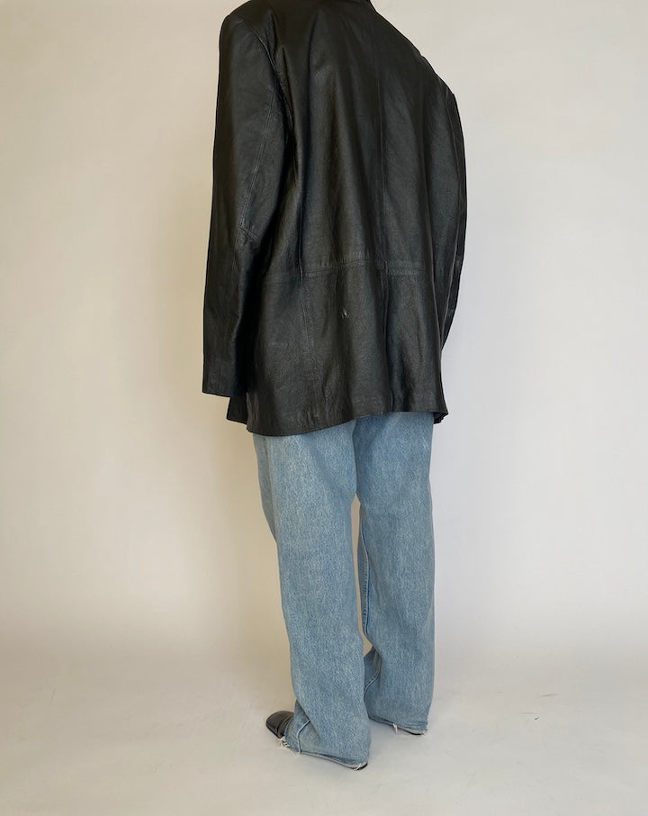 VINTAGE OVERSIZED BLACK LEATHER JACKET 4570