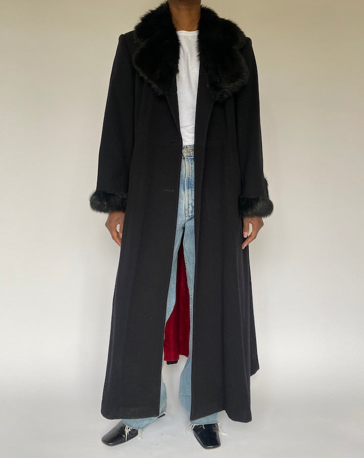 VINTAGE LONG BLACK WOOL COAT 4886