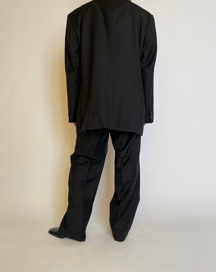 VINTAGE BLACK OVERSIZED SUIT 4525