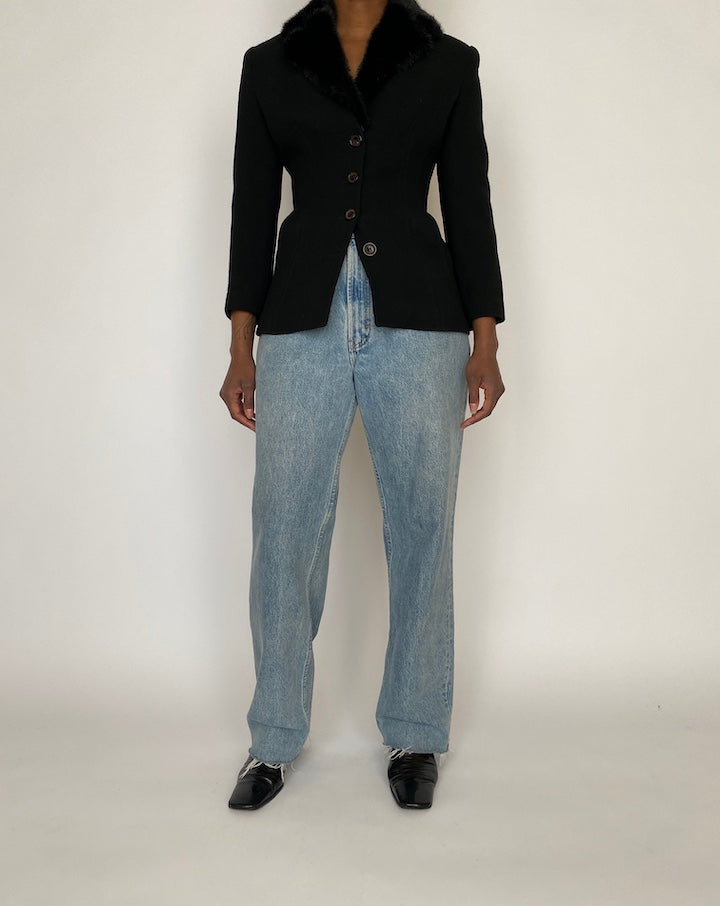 VINTAGE BLACK BEAUTIFUL CARDIGAN/BLAZER WITH FAUX FUR COLLAR 4662