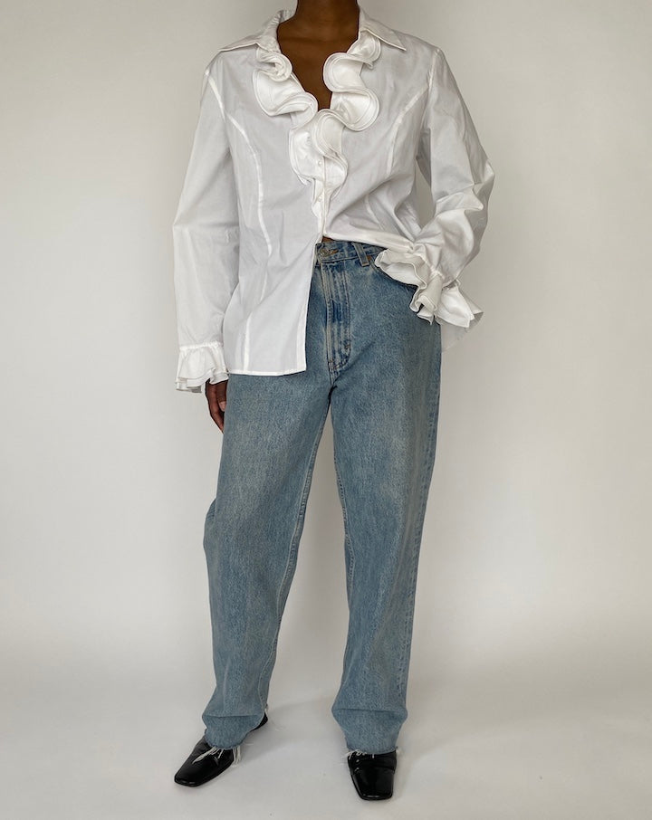 WHITE RUFFLED SHIRT 4554