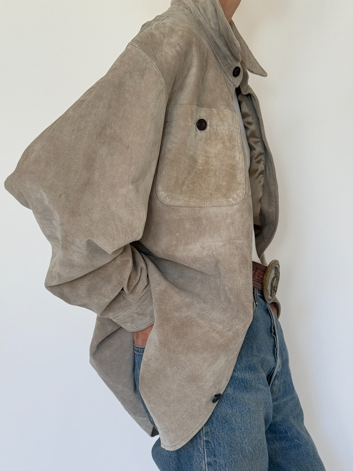 Vintage taupe suede leather jacket, view 4
