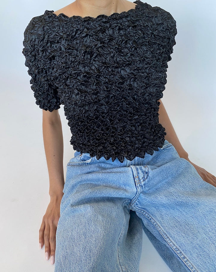 VINTAGE 3D TOP 547-2