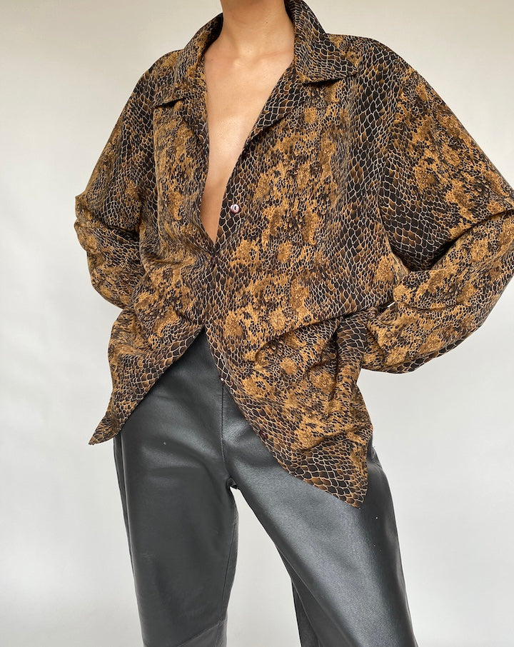 VINTAGE ANIMAL PRINTED BLOUSE 656-3