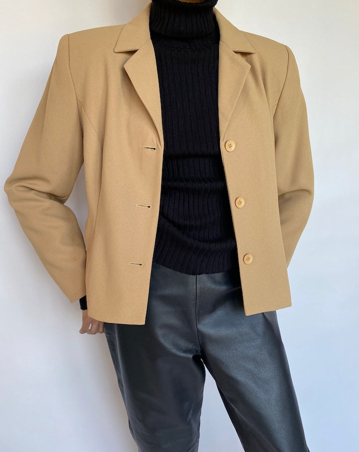 VINTAGE BEIGE BLAZER 563