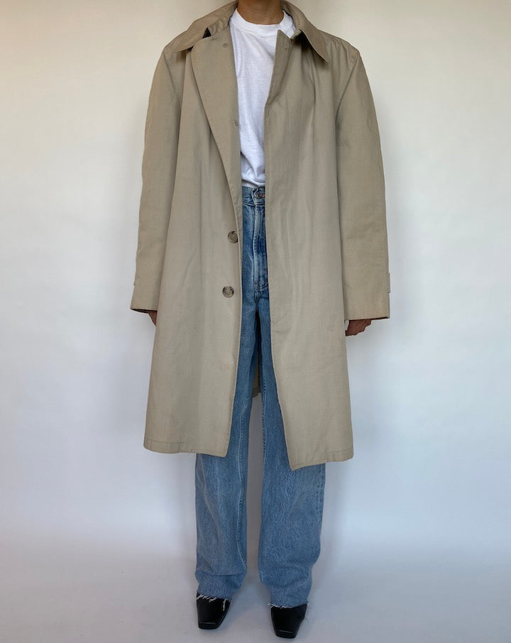 VINTAGE BEIGE COAT 537