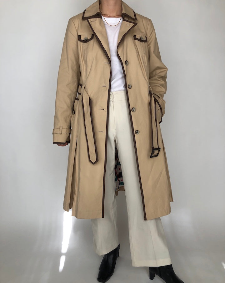 VINTAGE BEIGE TRENCH COAT