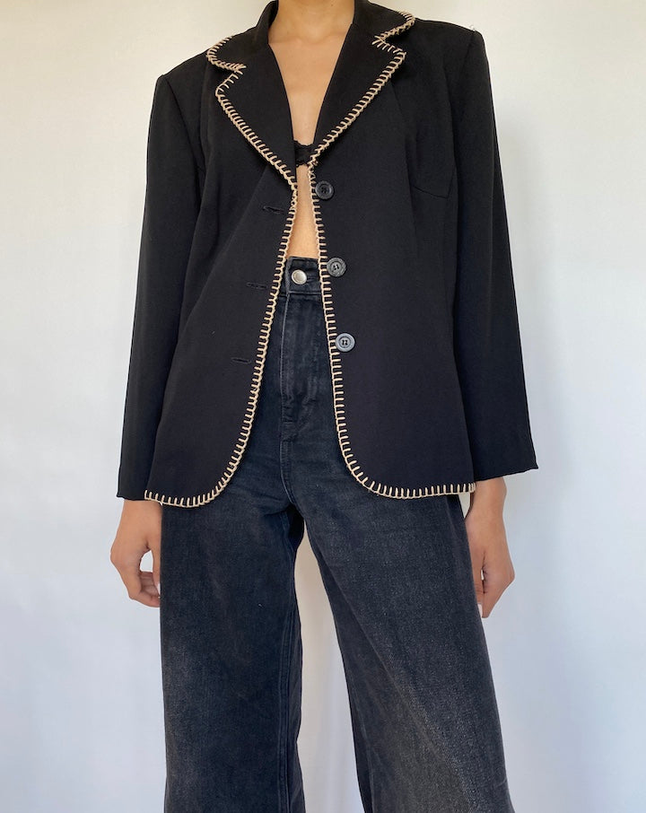 VINTAGE BLACK BLAZER 613