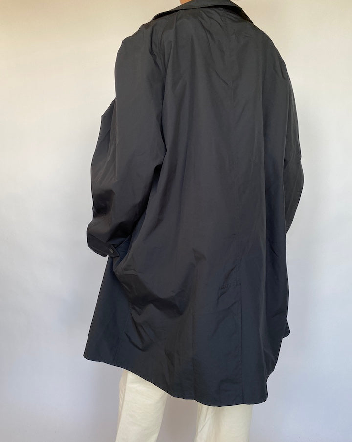 VINTAGE BLACK COAT 624-2