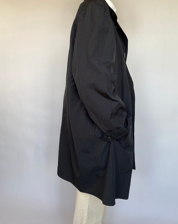 VINTAGE BLACK COAT 624-3