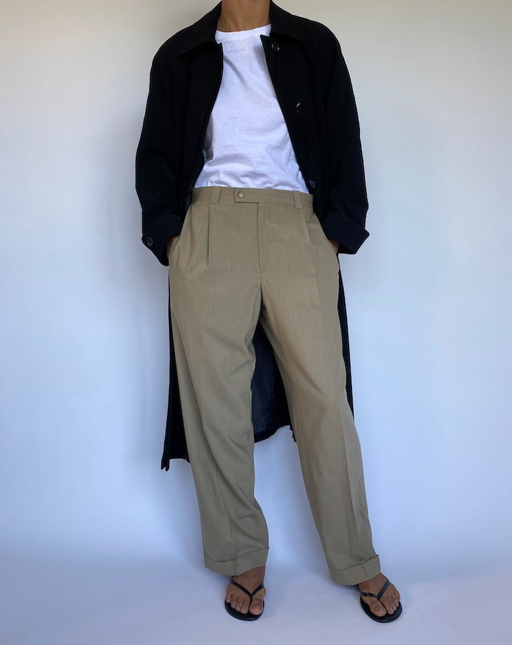 VINTAGE BLACK COAT 964-4