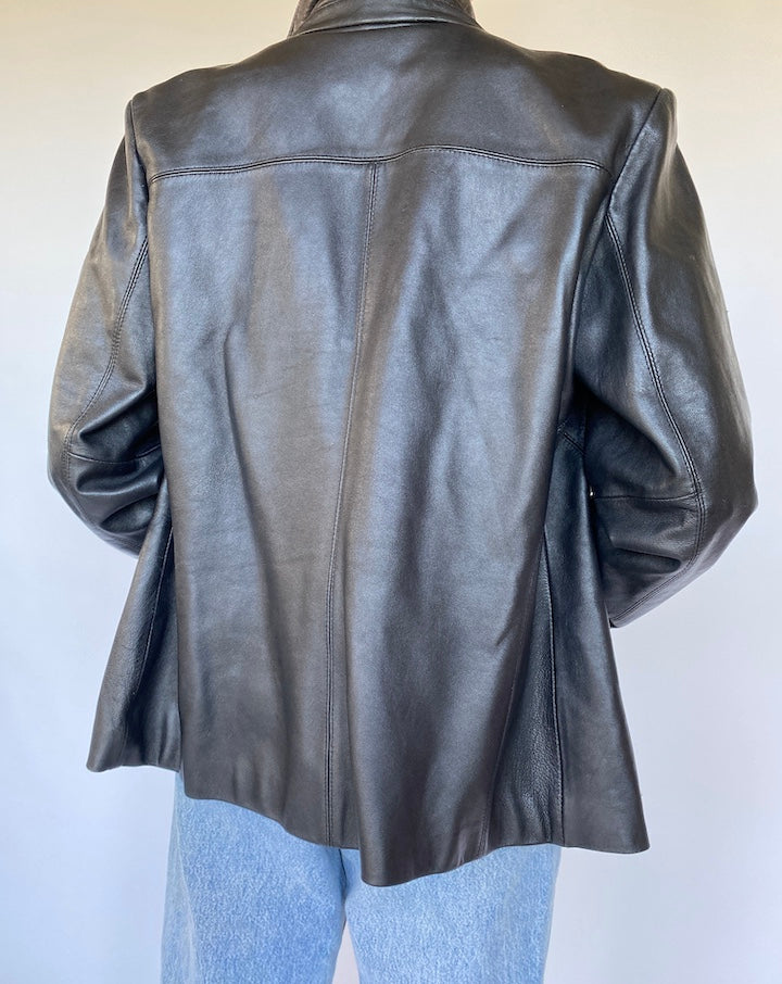 VINTAGE BLACK LEATHER JACKET 1147-2