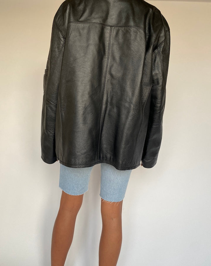 VINTAGE BLACK LEATHER JACKET 1373-2