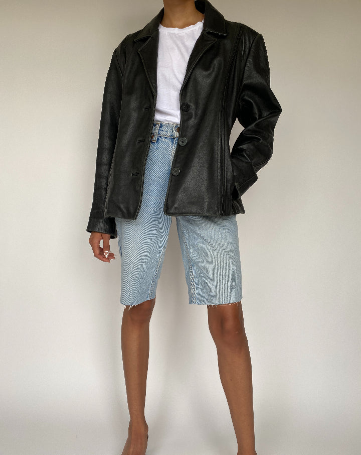 VINTAGE BLACK LEATHER JACKET 831