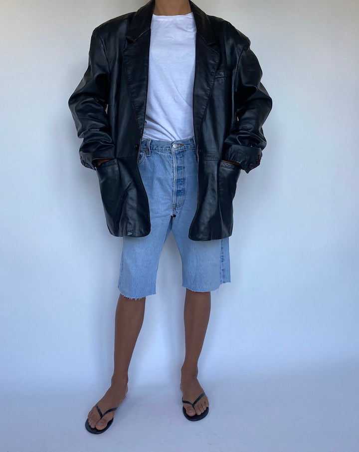 VINTAGE BLACK LEATHER JACKET 901