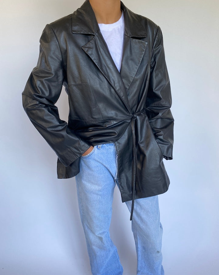 VINTAGE BLACK LEATHER JACKET 972