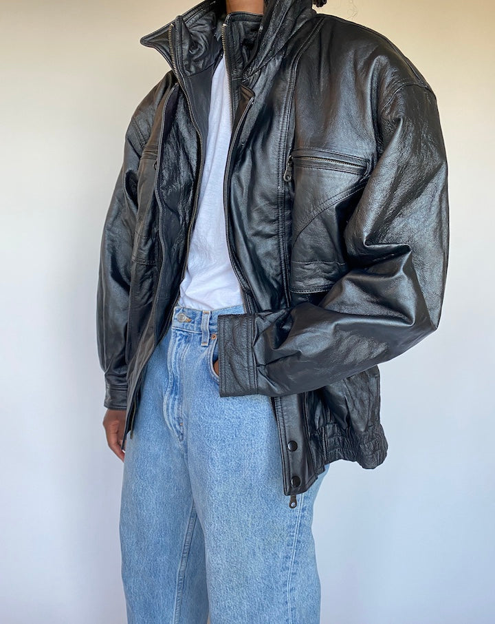 VINTAGE BLACK OVERSIZED LEATHER JACKET 1293