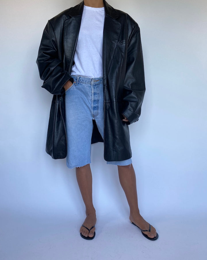 VINTAGE BLACK OVERSIZED LEATHER JACKET