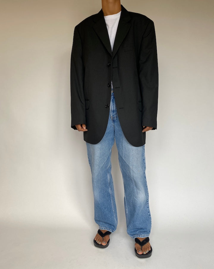 VINTAGE BLACK PINSTRIPED BLAZER 1344