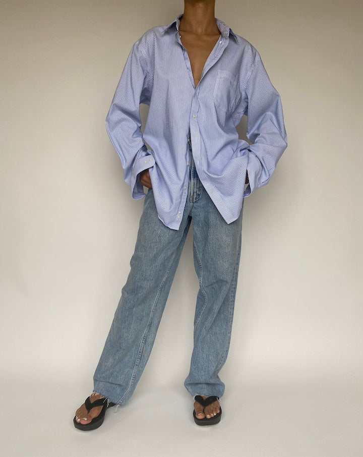 VINTAGE BLUE AND WHITE STRIPED SHIRT 1035