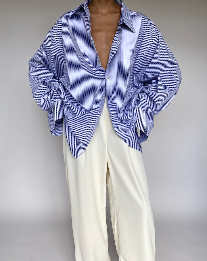 VINTAGE BLUE AND WHITE STRIPED SHIRT 875-4