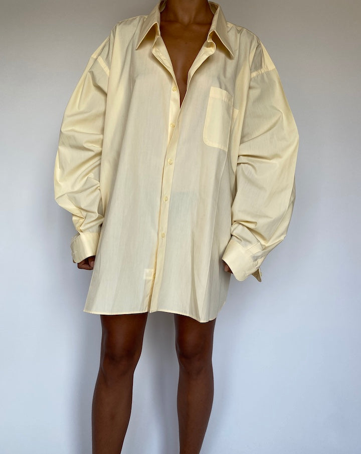 VINTAGE BUTTON DOWN SHIRT WORN AS DRESS