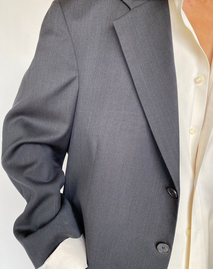 VINTAGE DARK CHARCOAL PINSTRIPED BLAZER 749-3