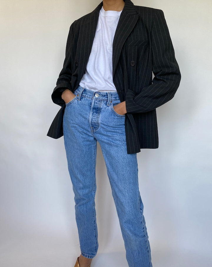 VINTAGE DARK GREY PINSTRIPED BLAZER 626-2