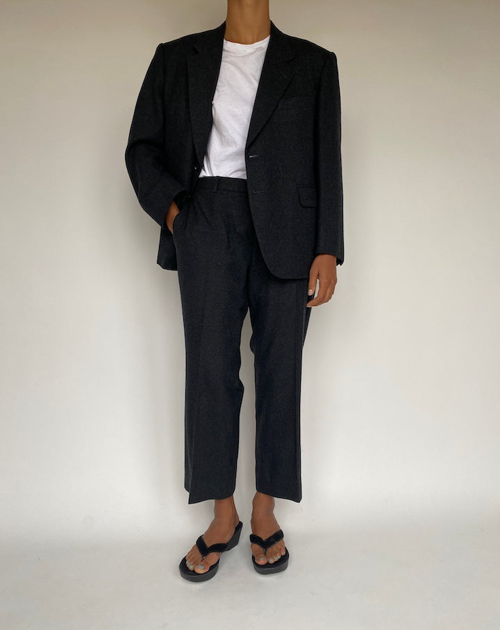 VINTAGE DARK GREY SUIT 1233