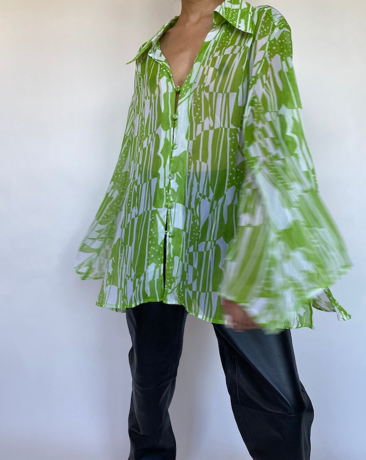 VINTAGE GREEN FLOWY TOP 551-6