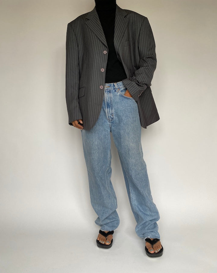 VINTAGE GREY PINSTRIPED BLAZER 1450