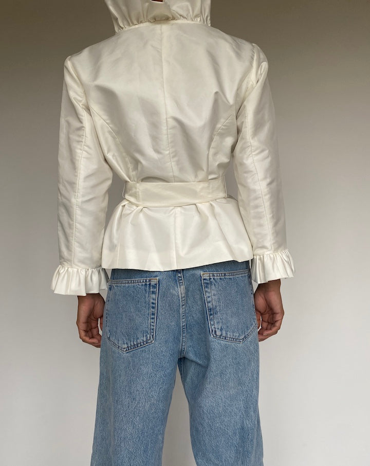 VINTAGE IVORY RUFFLED TOP 1223-2