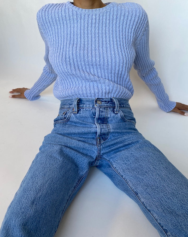VINTAGE LIGHT BLUE KNITTED SWEATER 600