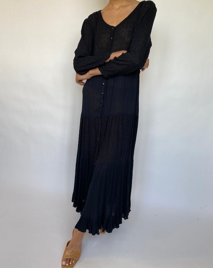 VINTAGE LONG BLACK DRESS 531
