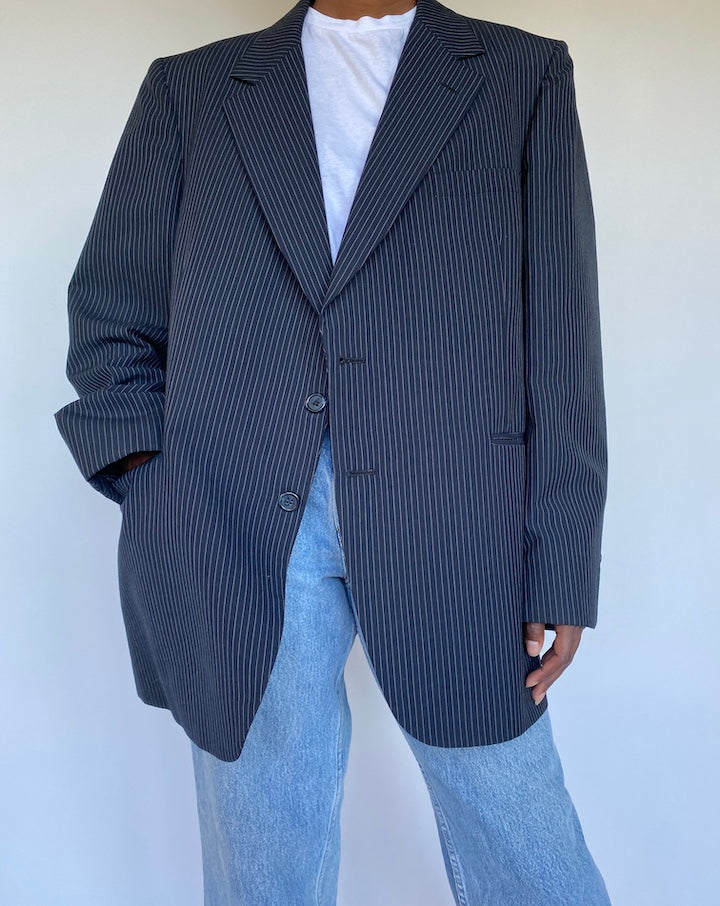 VINTAGE NAVY PINSTRIPED BLAZER 1132-2