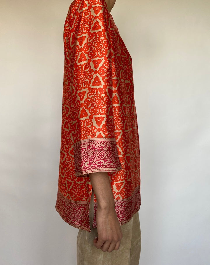 VINTAGE ORANGE SILKY TOP 588-3