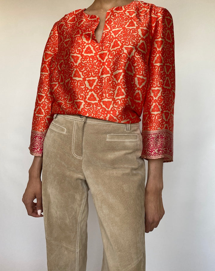 VINTAGE ORANGE SILKY TOP 588