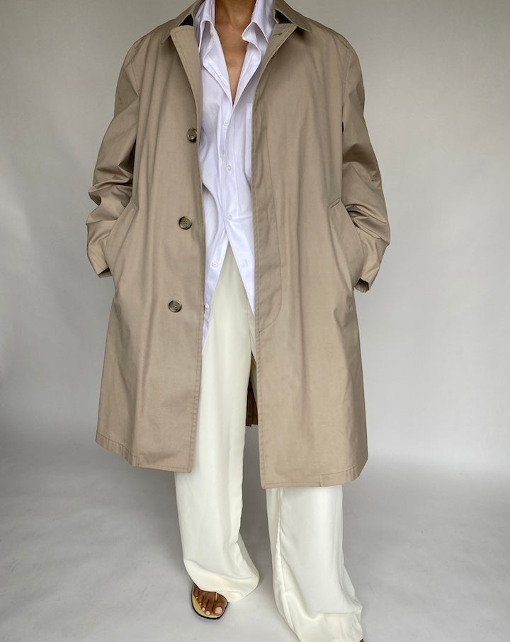 VINTAGE OVERSIZED BEIGE COAT 636