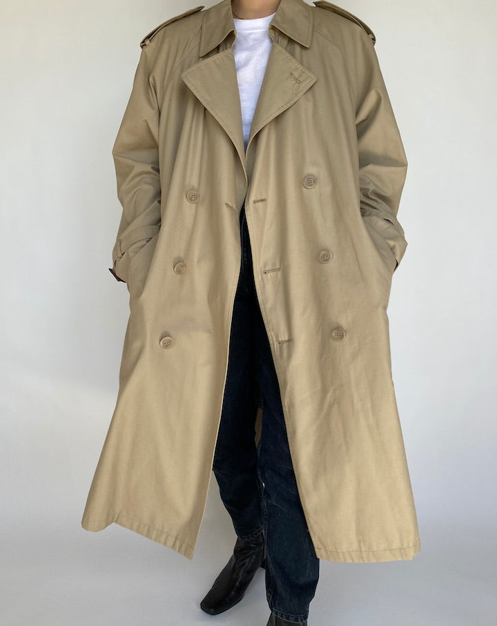 VINTAGE OVERSIZED BEIGE TRENCH 426 5