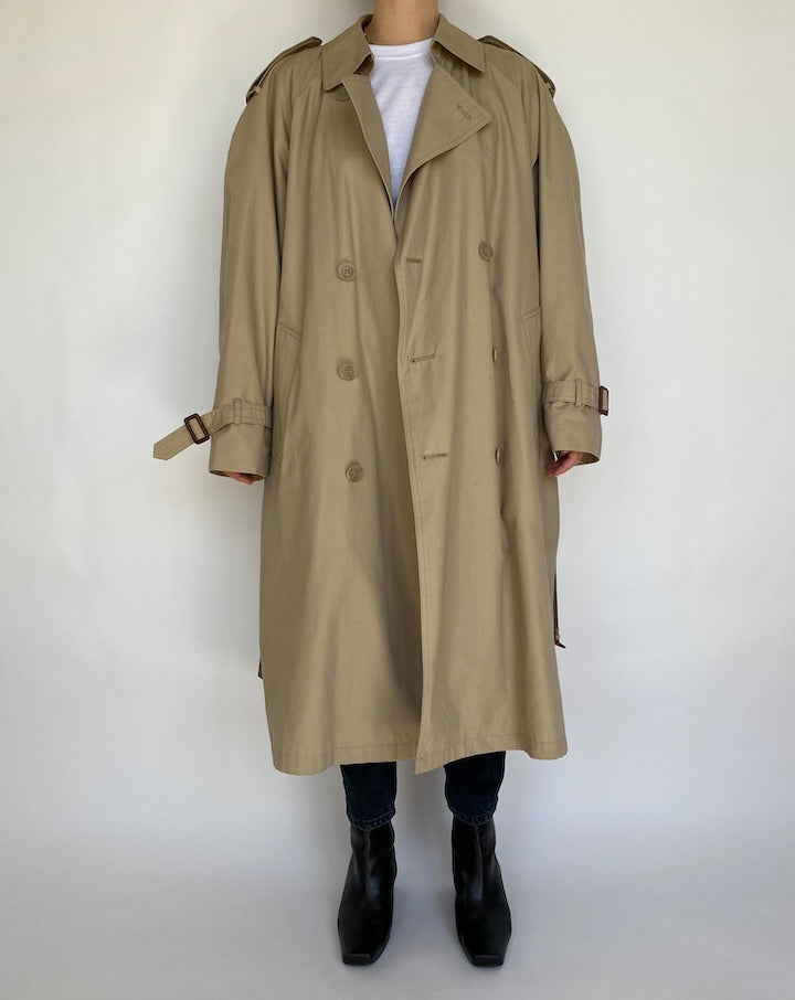 VINTAGE OVERSIZED BEIGE TRENCH 426