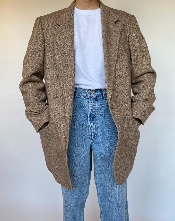 VINTAGE OVERSIZED BEIGE TWEED BLAZER 541